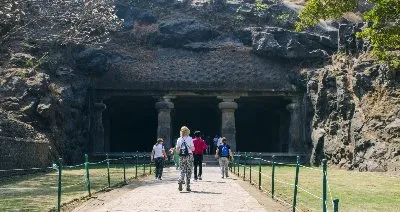 Ajanta Ellora Caves Tour from Mumbai - Mumbai-Aurangabad-Mumbai Tour Package | KoiKoi Travel