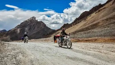 Manali to Leh Ladakh Bike Trip - Jispa-Sarchu-Leh-Nubra Valley-Pangong Tso Tour Package | KoiKoi Travel