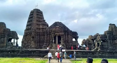 Shirdi With Shani Shingnapur Temple Tour - Nashik-Panchavati-Trimbakeshwar-Shirdi Tour Package | KoiKoi Travel